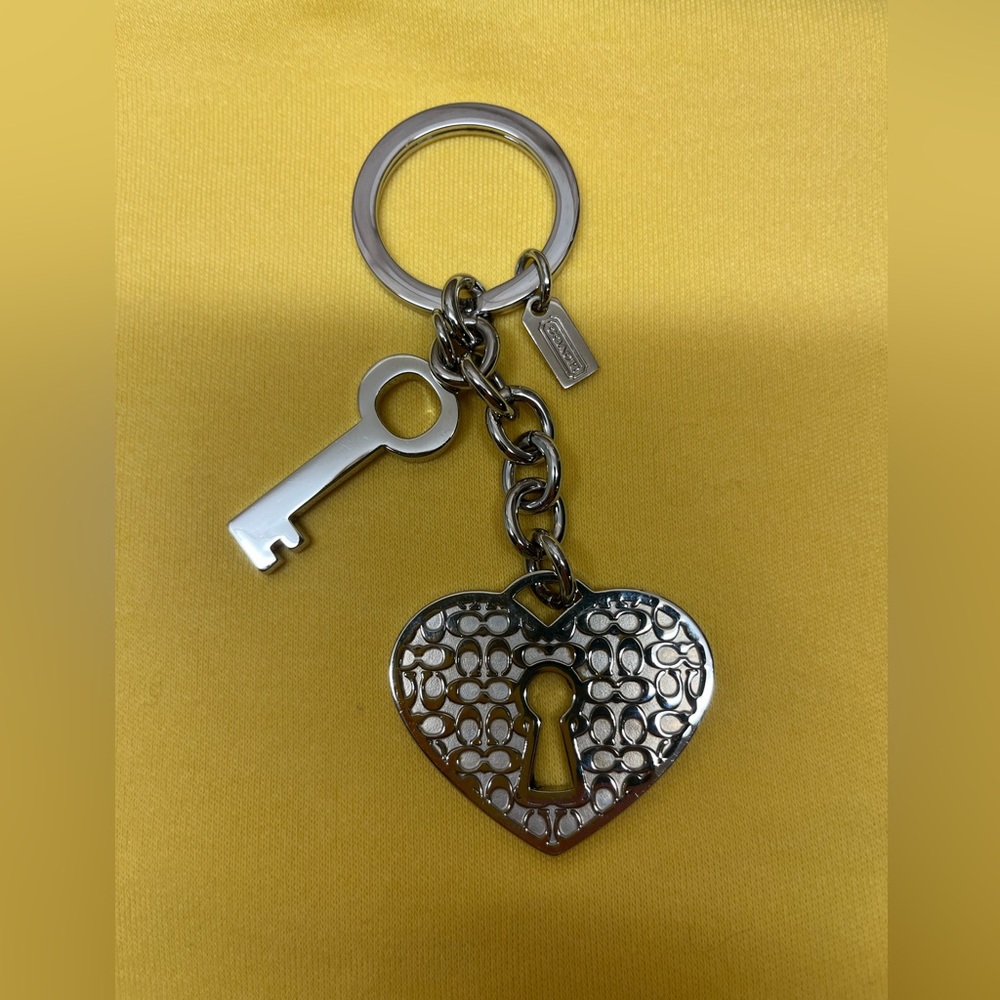 COACH Silver Lock and Key Keychain